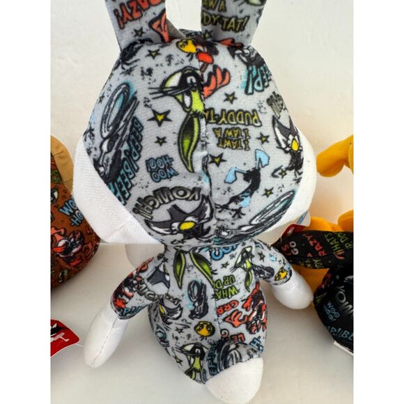 Looney Tunes Sticker Bomb Stuffed Animal Plush set of 3 Bugs Bunny Daffy Taz NEW - Picture 7 of 9